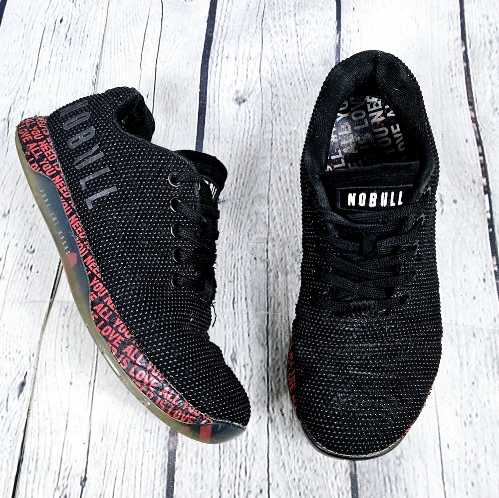 NO BULL | "ALL You Need Is Love" laceup sneakers